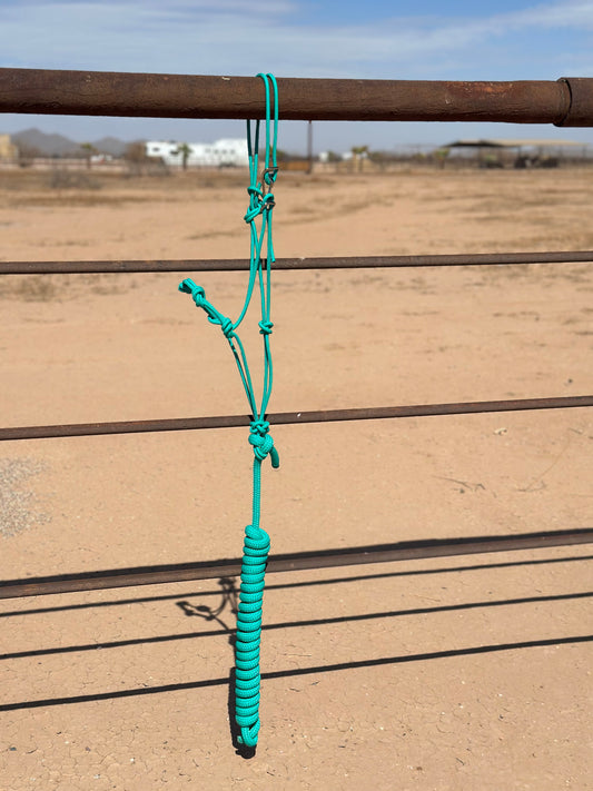 Four Knot Easy Hook Halter with extra long lead rope