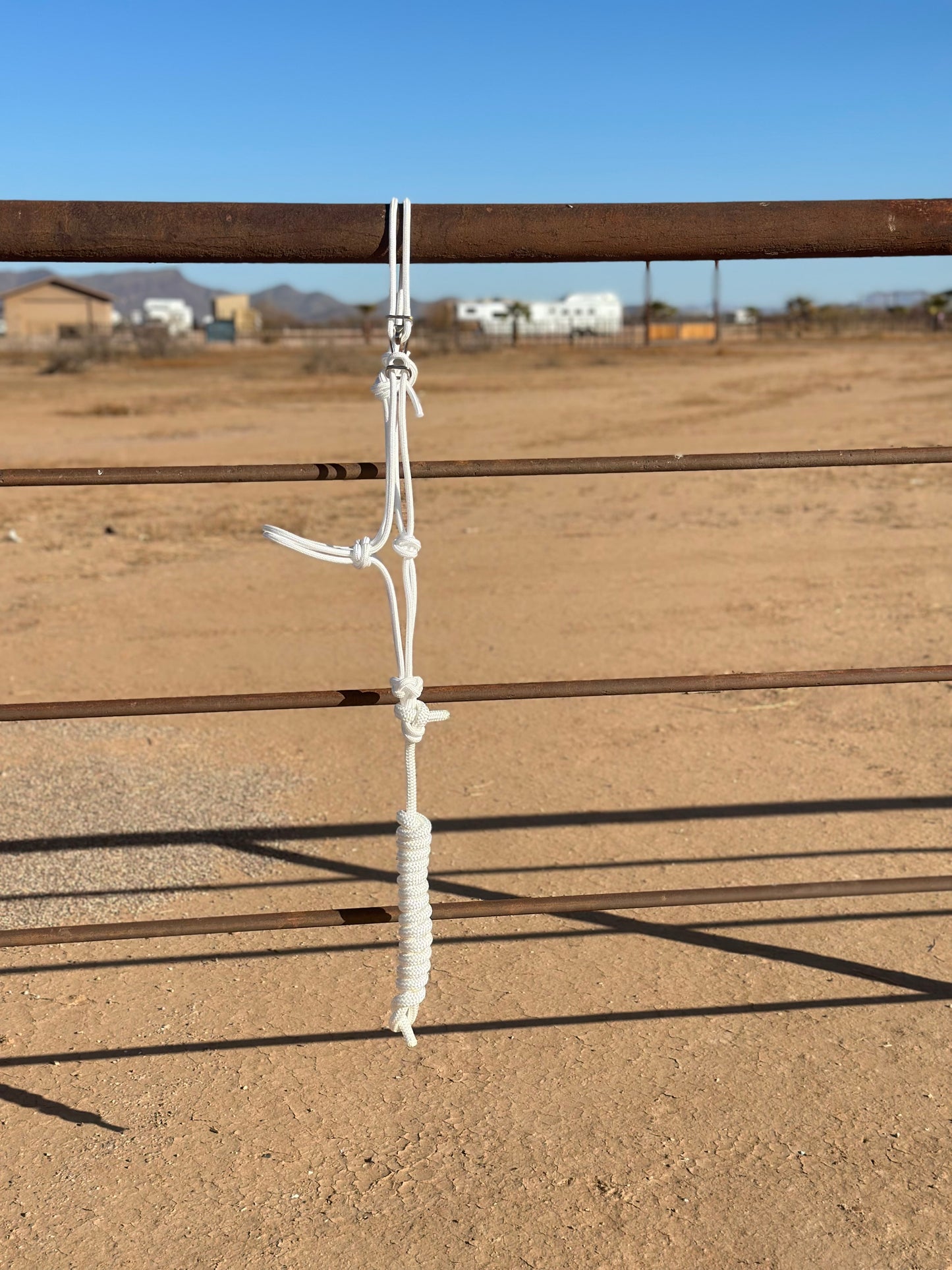 White Easy Hook Halter